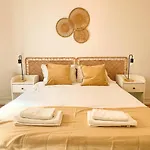 My Fair - 4 Bedroom Near Campo Pequeno Apartament