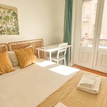My Fair - 4 Bedroom Near Campo Pequeno *