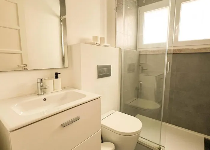 Apartment My Fair - 4 Bedroom Near Campo Pequeno *