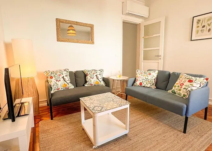 My Fair - 4 Bedroom Near Campo Pequeno Apartament *