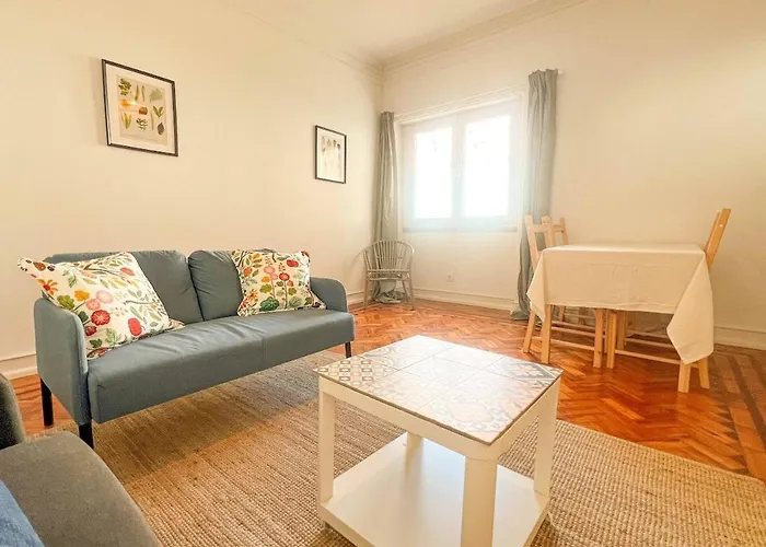 My Fair - 4 Bedroom Near Campo Pequeno Apartament Lizbona